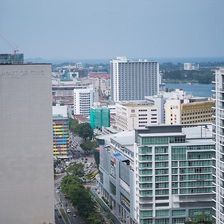 Petronella Suites Apartment @ Jesselton Quay Κότα Κιναμπαλού Εξωτερικό φωτογραφία