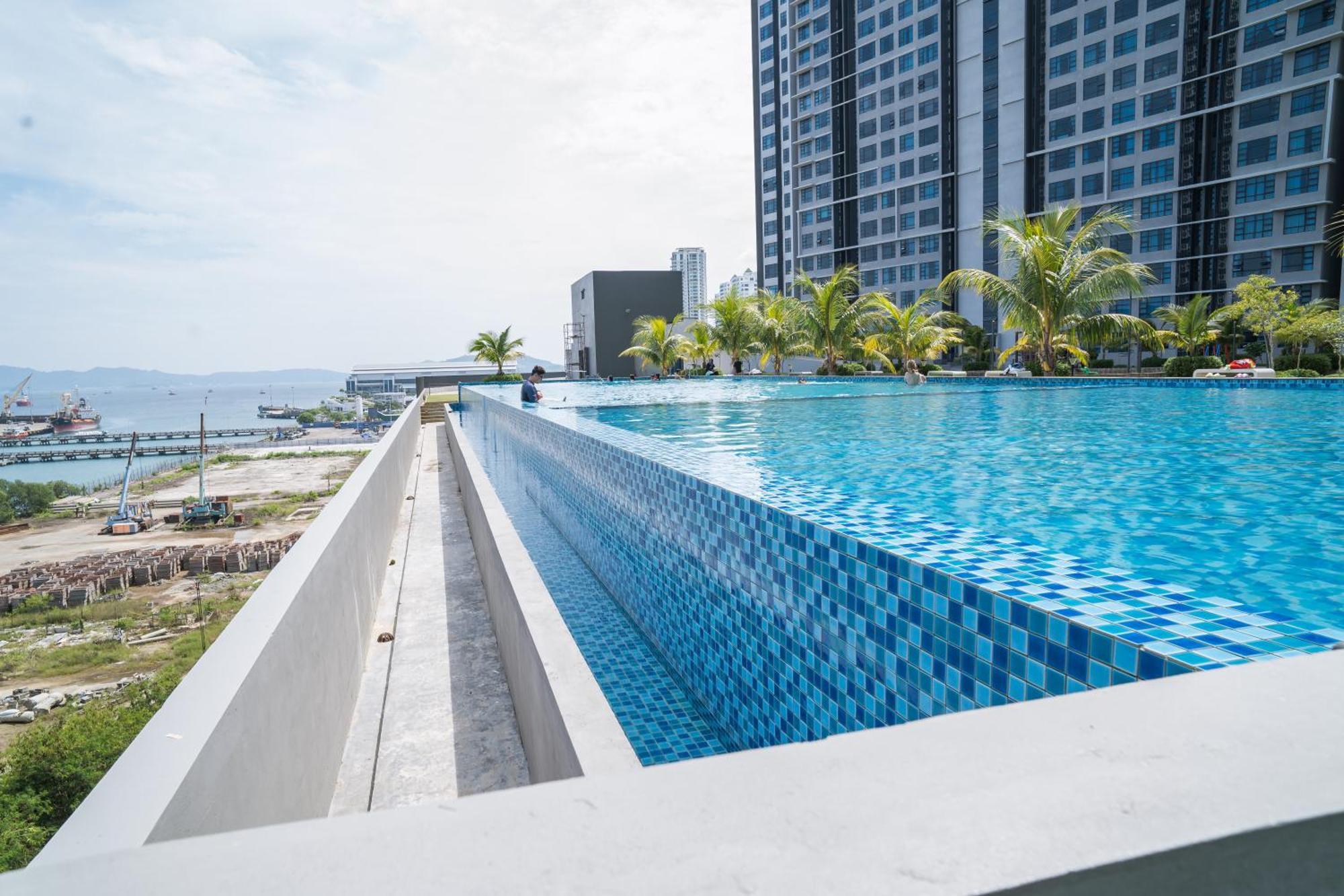 Petronella Suites Apartment @ Jesselton Quay Κότα Κιναμπαλού Εξωτερικό φωτογραφία